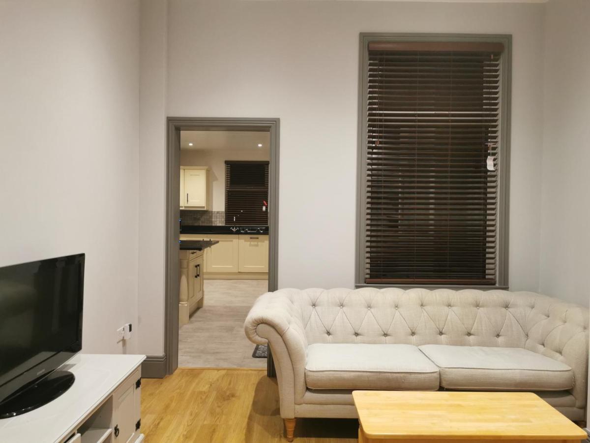 Homestay Shared House Close To Center & Lfc/efc *